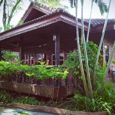 Euro Lanta White Rock Resort Ko Lanta Exterior foto