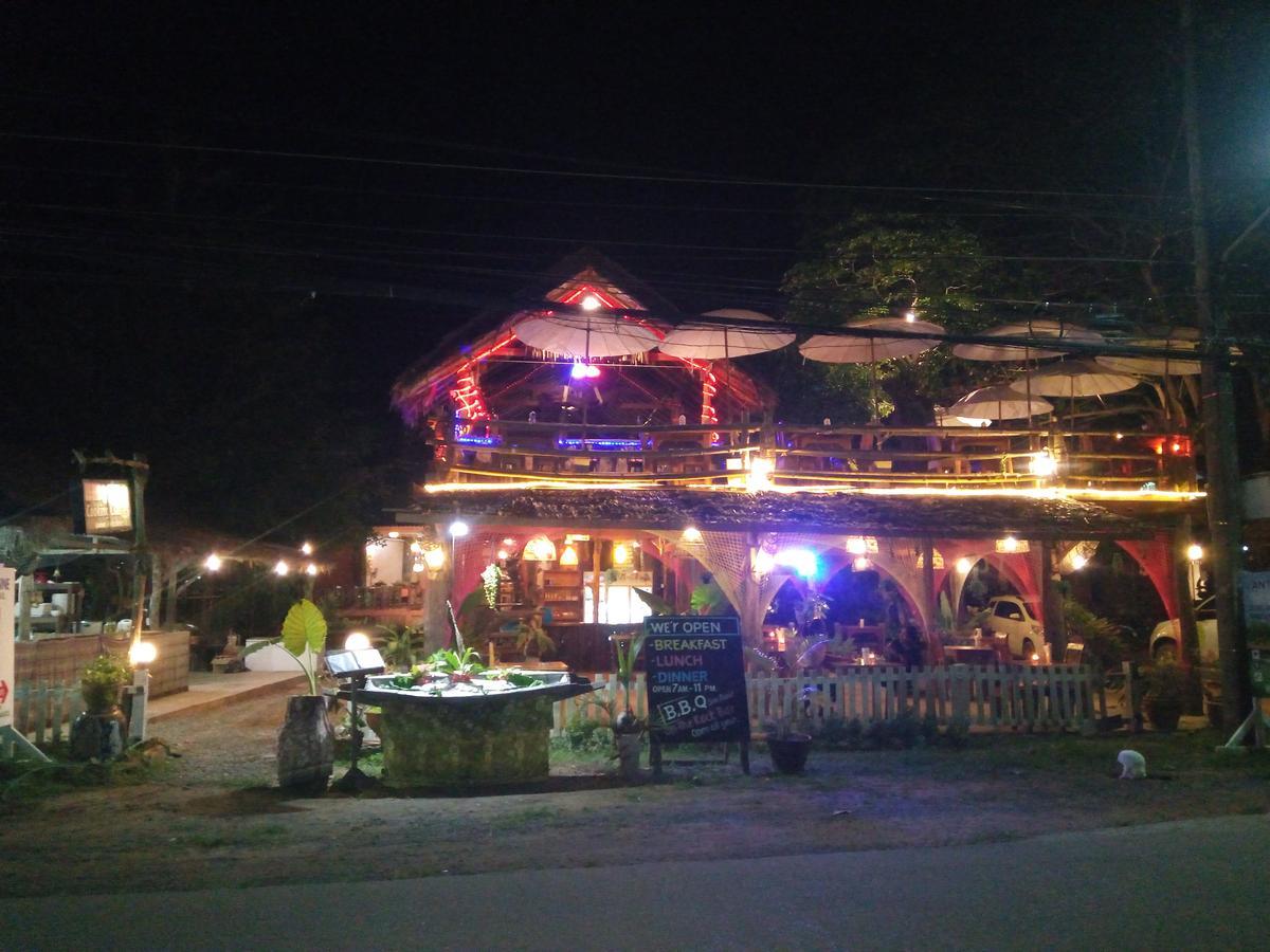 Euro Lanta White Rock Resort Ko Lanta Zimmer foto